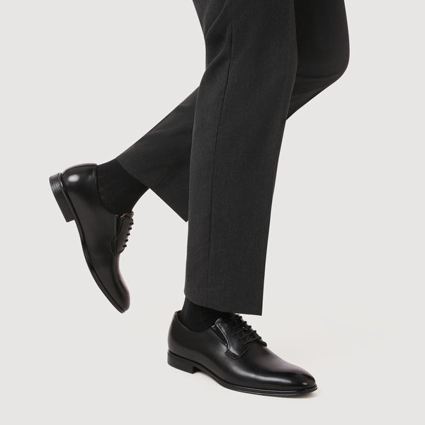 Jones Bootmaker Outlet Manson Wide Fit Wax-Finished Leather Oxfords - Black
