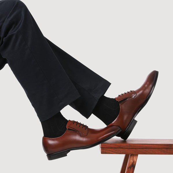 Jones Bootmaker Outlet Manson Wide Fit Wax-Finished Leather Oxfords - Cognac