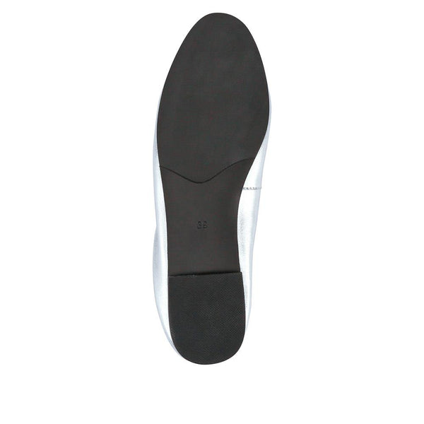 Jones Bootmaker Outlet Opaline Bow-Detailed Leather Pumps - Silver