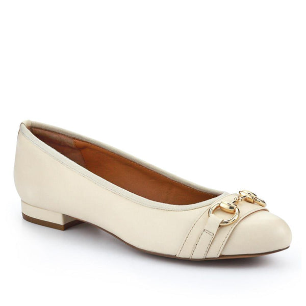 jones bootmaker Outlet Ozara Casual Leather Pumps - Cream