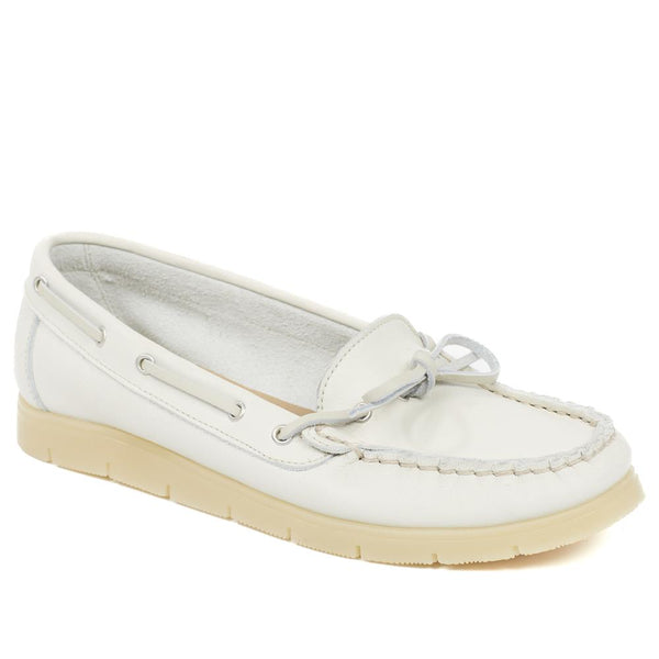 jones bootmaker Outlet Penella Hand-Stitched Leather Moccasins - Off White