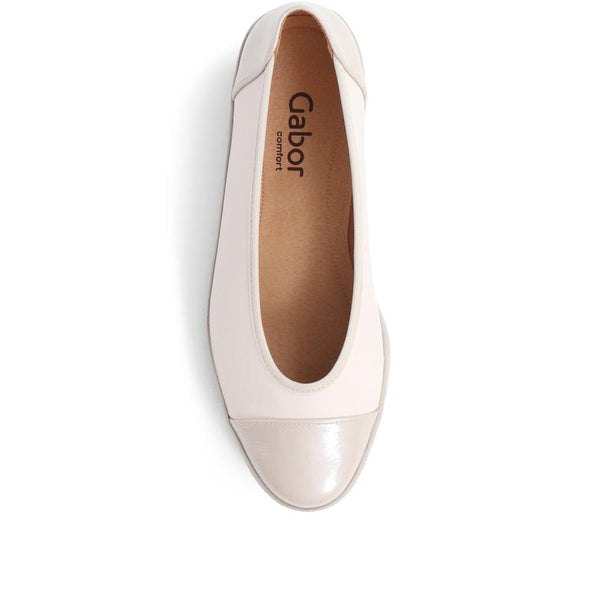 Jones Bootmaker Outlet Petunia Leather Wedge Pumps - Ivory