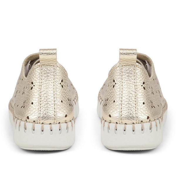 Jones Bootmaker Outlet Tallulah Leather Lace-Up Shoes - Gold