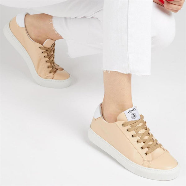 Jones Bootmaker Outlet Tillie Apple Leather Trainers - Nude