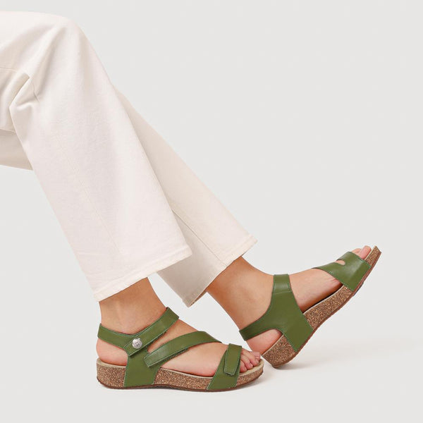 Jones Bootmaker Women's All-Leather Touch-Fasten Sandals - Green