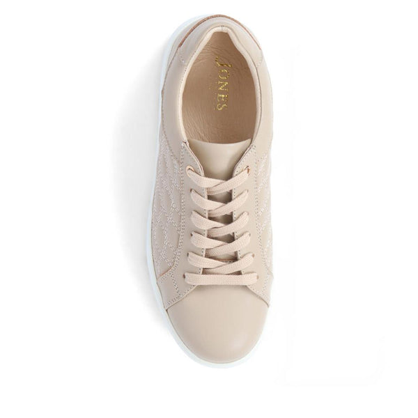 Jones Bootmaker Women's Allana Leather Lace-Up Trainers - Beige