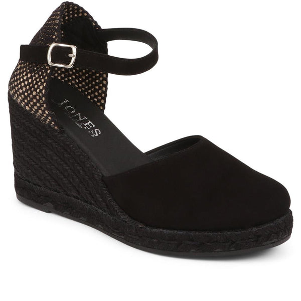 jones bootmaker Women's Arabella Wedge Sandals - Black Suede