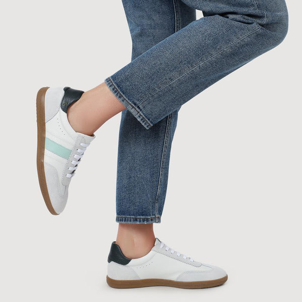 Jones Bootmaker Women's Artea Leather Trainers - White-Green