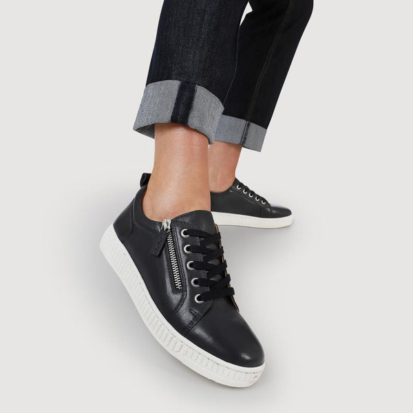 Jones Bootmaker Women's Azure Leather Wide-Fit Trainers - Navy