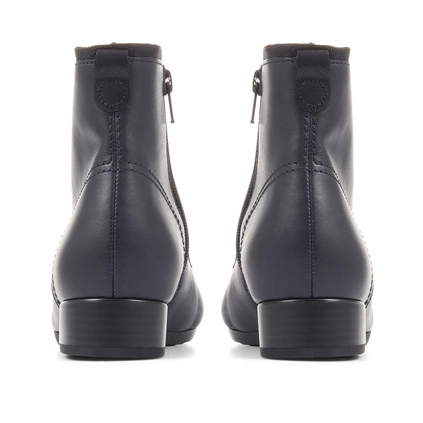 Jones Bootmaker Women's Boat Block-Heeled Ankle Boots - Navy