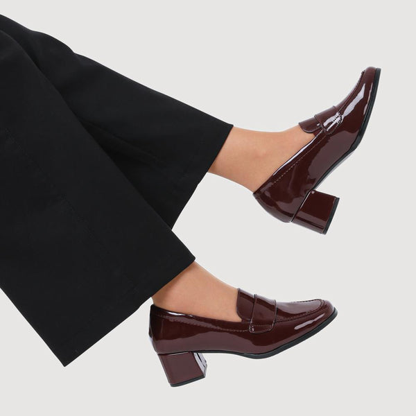 Jones Bootmaker Women's Brielle Patent Leather Heeled Loafers - Burgundy