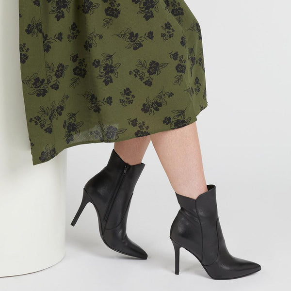 Jones Bootmaker Women's Cadence Heeled Leather Ankle Boots - Black