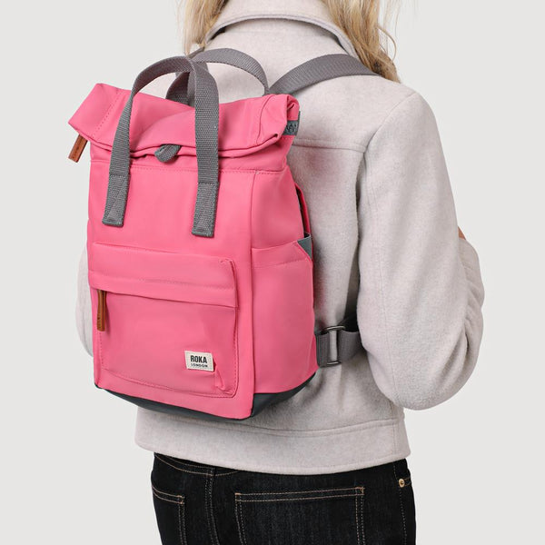 Jones Bootmaker Women's Canfield Small Zip-Up Backpack - Pink