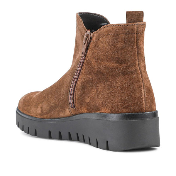 Jones Bootmaker Women's Dublin Gabor Chunky Leather Ankle Boots - Brown Suede