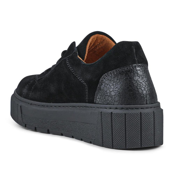 Jones Bootmaker Women's Ferry Wide Fit Leather Platform Trainers - Black