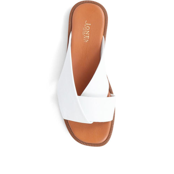 Jones Bootmaker Women's Hazelle Flat Mule Sandals - White