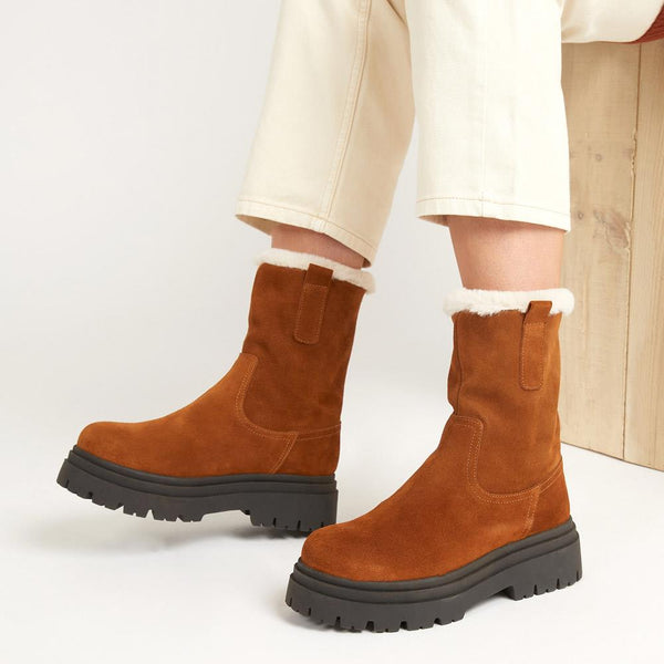 Jones Bootmaker Women's Isabetta Chunky Suede Boots - Tan