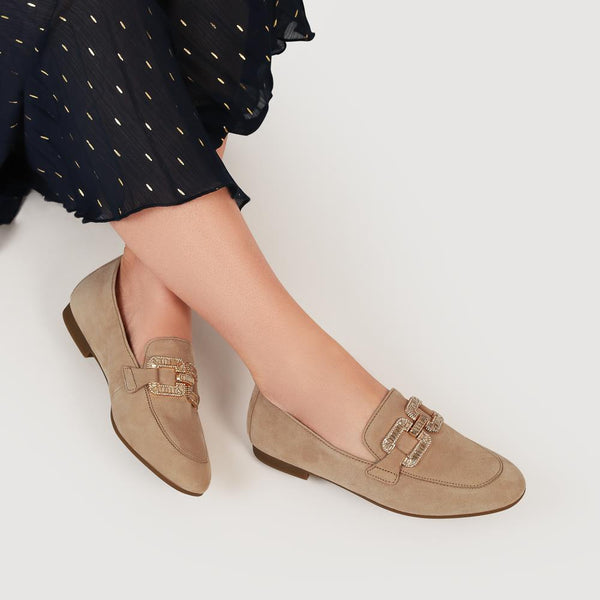 Jones Bootmaker Women's Jackie All-Leather Slip-On Moccasins - Caramel