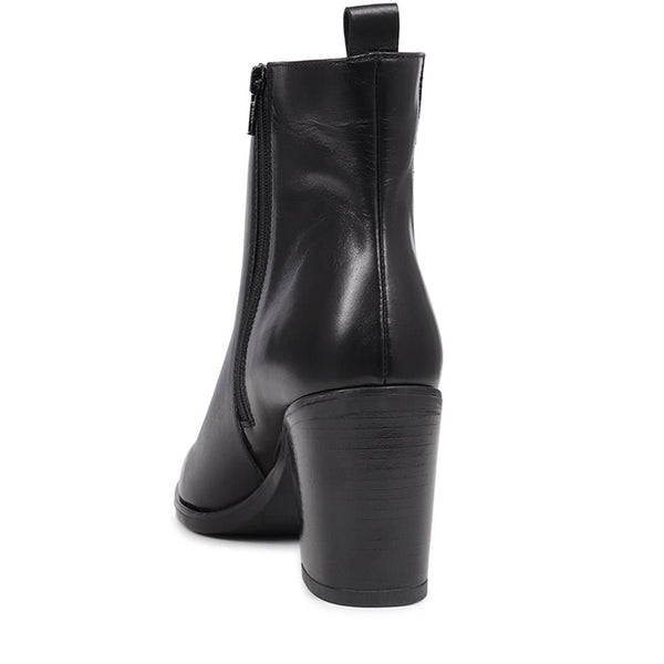 Jones Bootmaker Women's Kalamata Heeled Ankle Boots - Black