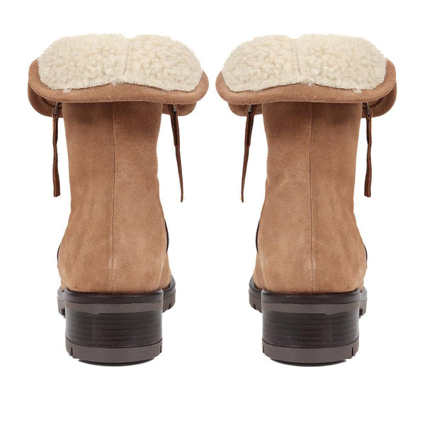 Jones Bootmaker Women's Lora Casual Leather Boots - Tan