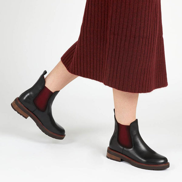 Jones Bootmaker Women's Maddalena Leather Chelsea Boots - Black