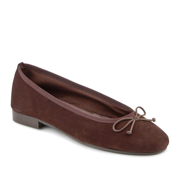 jones bootmaker Women's Ofelia Bow Detail Leather Pumps - Chocolate Suede