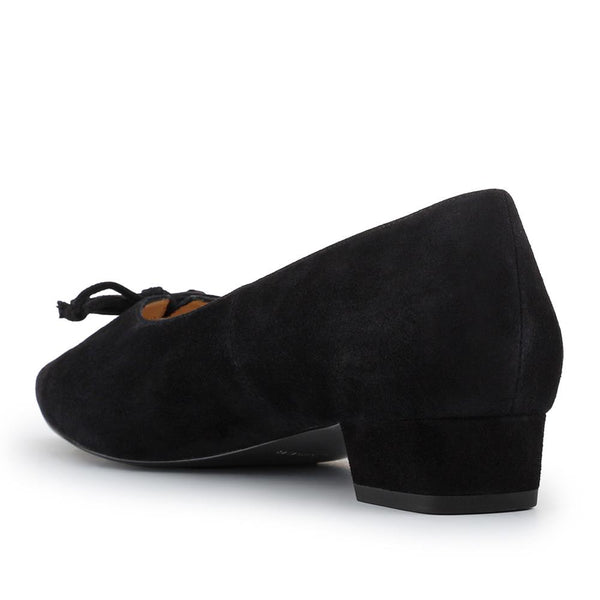 Jones Bootmaker Women's Peter Kaiser Leather Heeled Pumps - Black Suede