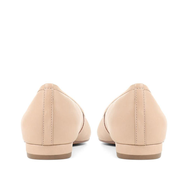 Jones Bootmaker Women's Soleil Leather Low Ballet Pumps - Beige