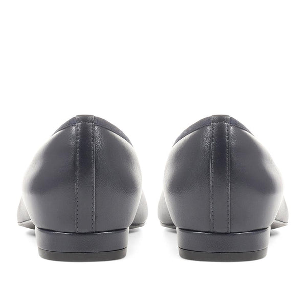 Jones Bootmaker Women's Soleil Leather Low Ballet Pumps - Navy