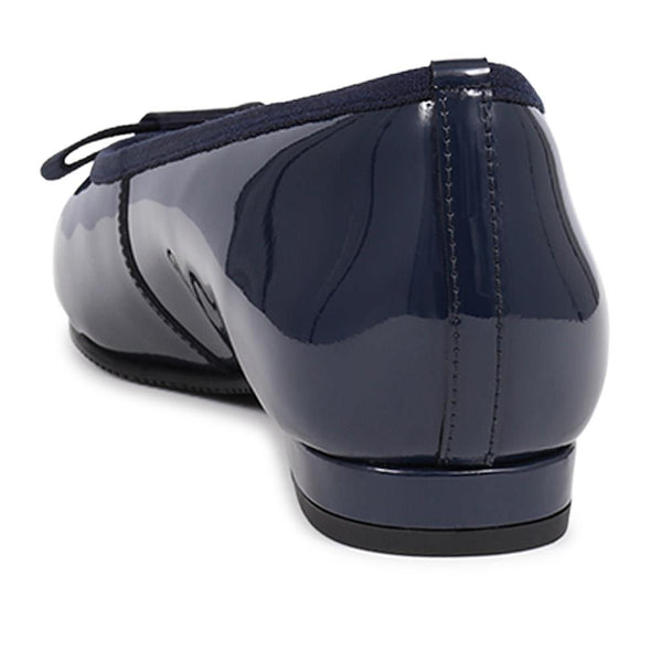 Jones Bootmaker Women's Soleil Wide Leather Ballet Pumps - Navy Patent