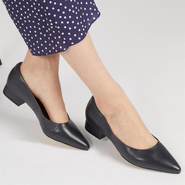 Jones Bootmaker Women's Sunstone Leather Court Shoes - Navy