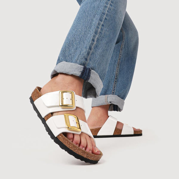 Jones Bootmaker Women's Sydney Soft Footbed Sandals - White