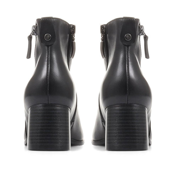 Jones Bootmaker Women's Sylvana Block Heel Ankle Boots - Black