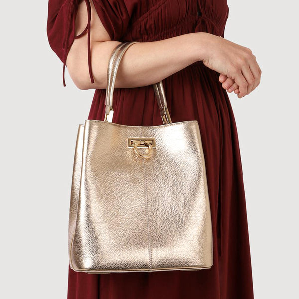 Jones Bootmaker Women's Verna Leather Shoulder Bag - Gold Metallic