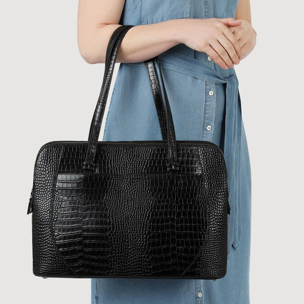 Jones Bootmaker Women's Wynter Croc Leather Shoulder Bag - Black Croc