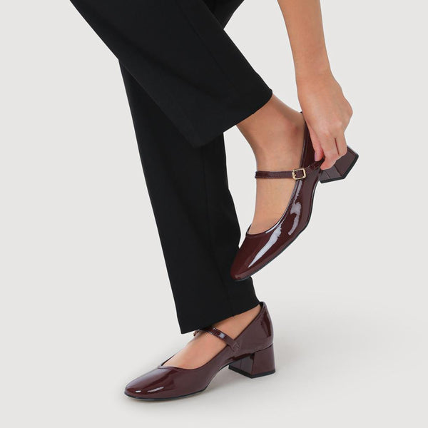Jones Bootmaker Women's Xabrina Patent Leather Mary Janes - Burgundy Patent