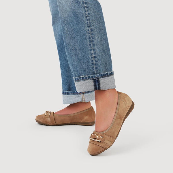 Jones Bootmaker Women's Yvette Leather Wide-Fit Ballet Pumps - Beige Suede