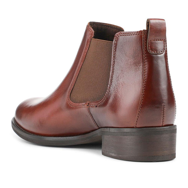 Jones Bootmaker Women's Zodiac Leather Chelsea Boot - Cognac