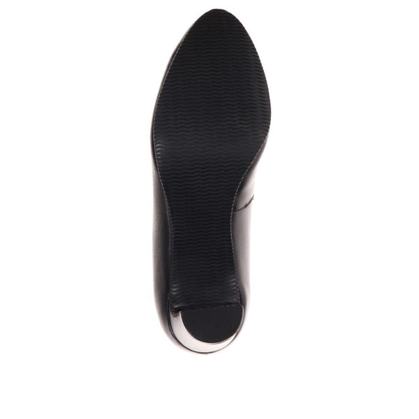 Jones Bootmaker Women's ZoeyWide Leather Court Shoes - Black Leather