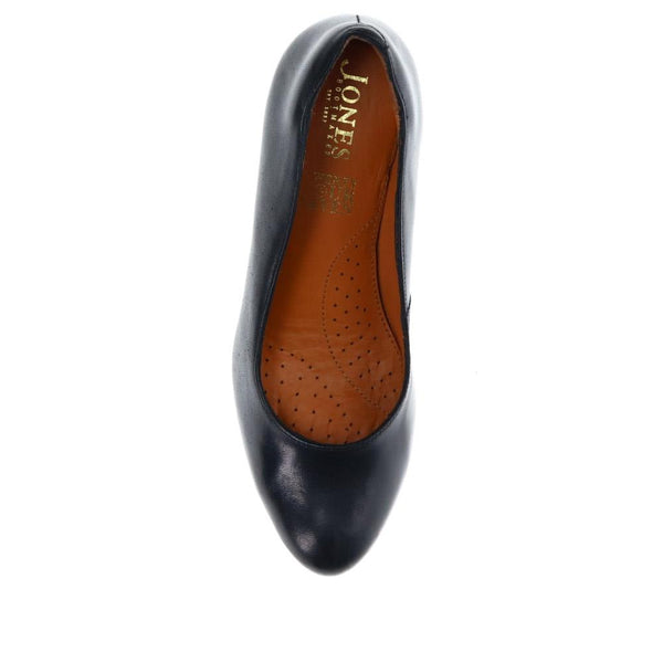 Jones Bootmaker Women's ZoeyWide Leather Court Shoes - Black Leather
