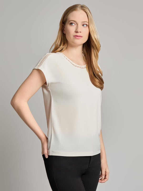Jones New York Extended Shoulder Trim Neck Top Knit Jersey