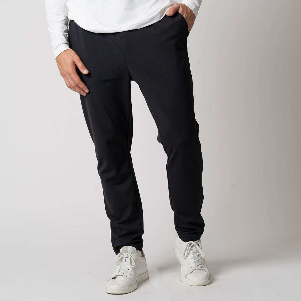 joola Apparel Men's Warm Up Tapered Pants