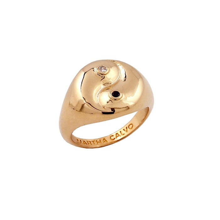 joolz by martha calvo Yin and Yang Signet Ring