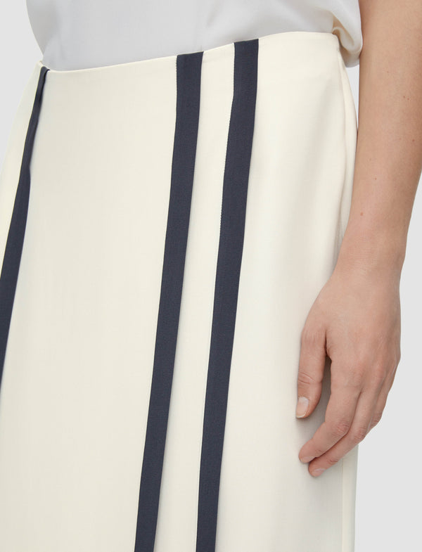 Joseph Heavy Silk Crepe Animation Iris Skirt Oat/Slate