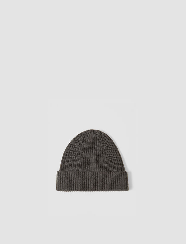 joseph Light Cardigan Stitch Hat Smoke