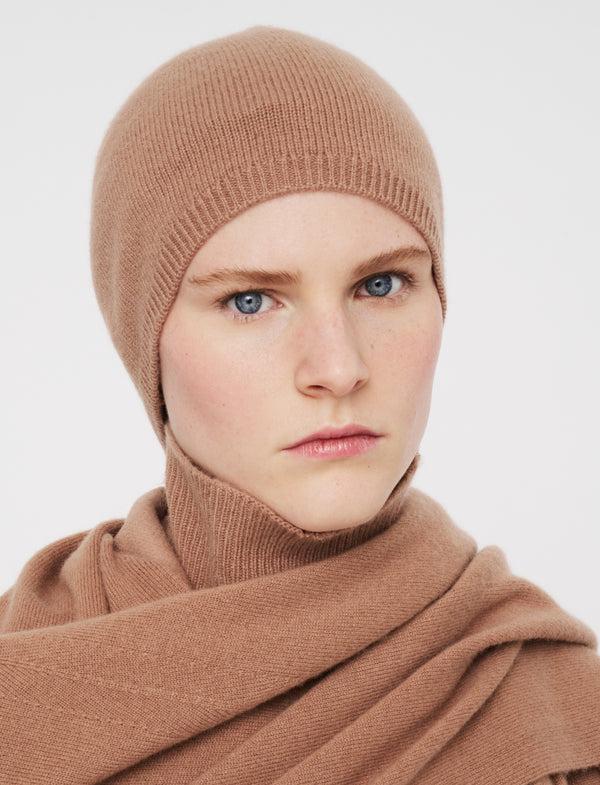 Joseph Light Pure Cashmere Hat Blusher