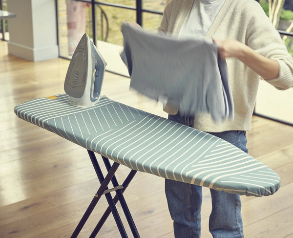 joseph joseph Flexa™ Gray Easy-fit Ironing Board Cover