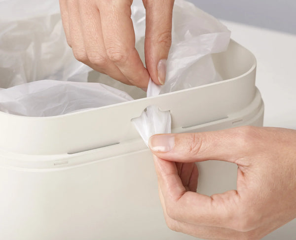 Joseph Joseph IW2 4L White Food Waste Caddy Trash Bags