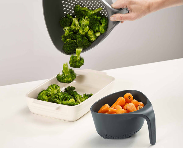 Joseph Joseph Nest™ 2-piece Gray Colander Set