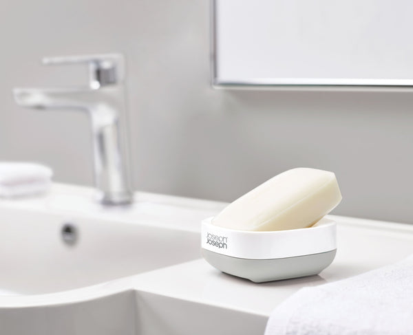 joseph joseph Slim™ Compact Light Gray Soap Dish